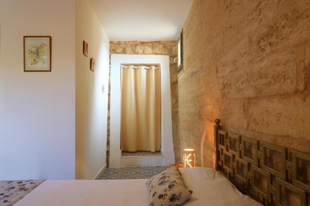 Agriturismo Allu Ruvezzu Bed and Breakfast Torre Mozza Exteriör bild