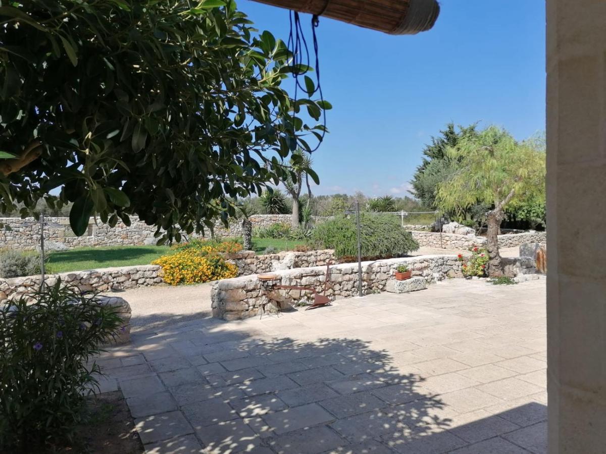 Agriturismo Allu Ruvezzu Bed and Breakfast Torre Mozza Exteriör bild